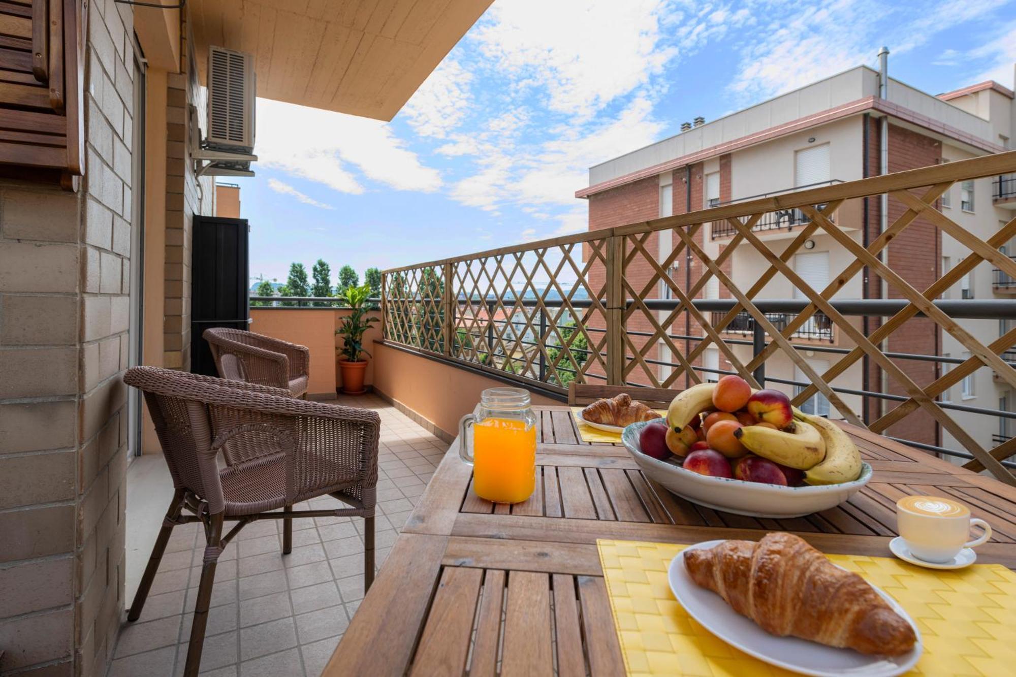 Casa Baia Flaminia Apartment Pesaro Ngoại thất bức ảnh